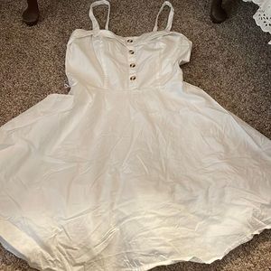 White dress with brown buttons Size: M Brand: Bailey Blue